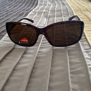 Bolle Ladies Sunglasses in tortoise